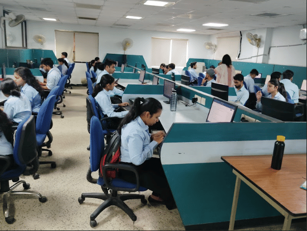 Army Institute of Management and Technology Greater Noida Campus Infrastructure photo 1